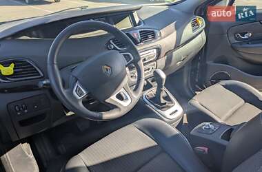 Минивэн Renault Scenic 2011 в 
