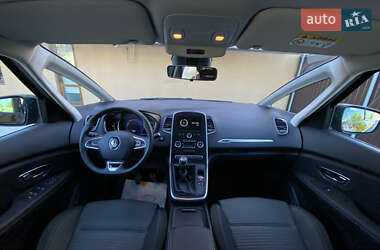 Минивэн Renault Scenic 2019 в 