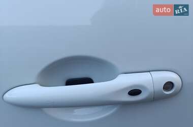 Минивэн Renault Scenic 2016 в 