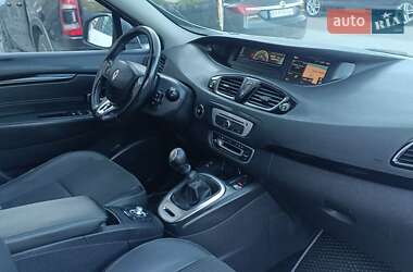 Минивэн Renault Scenic 2016 в 