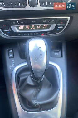 Мінівен Renault Scenic 2011 в 