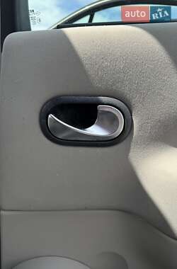 Минивэн Renault Scenic 2005 в 