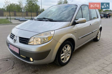 Минивэн Renault Scenic 2005 в 