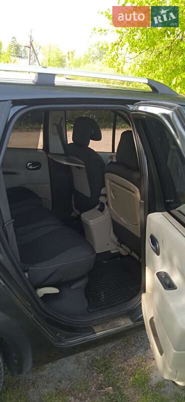 Мінівен Renault Scenic 2007 в Зарічному