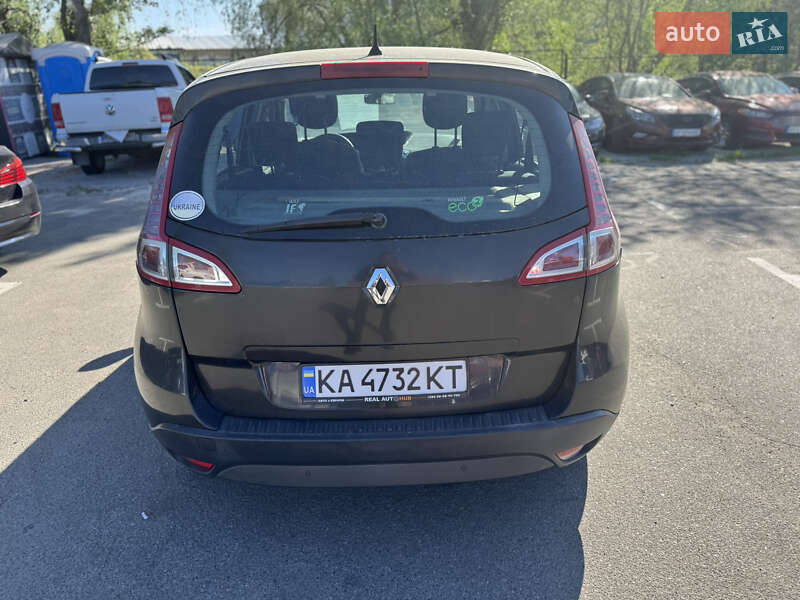 Минивэн Renault Scenic 2010 в Киеве