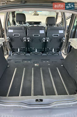 Минивэн Renault Scenic 2010 в 