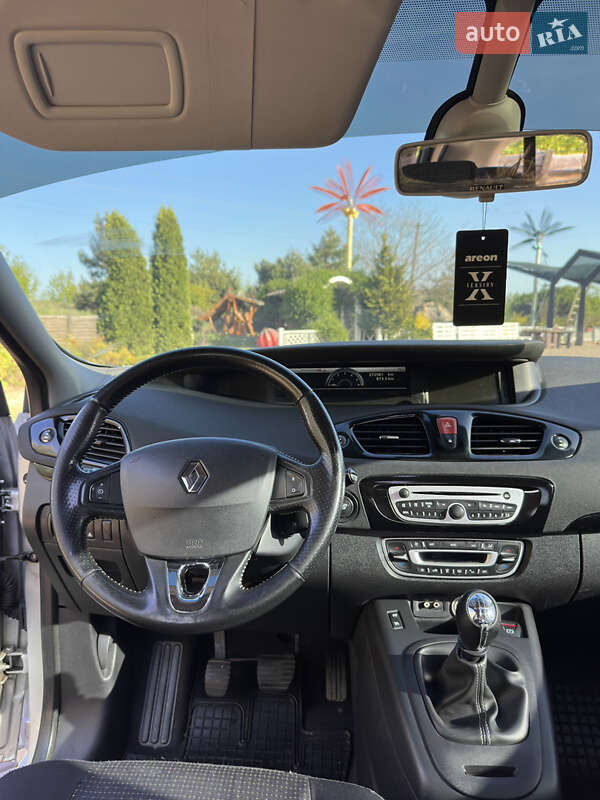 Минивэн Renault Scenic 2009 в Южноукраинске