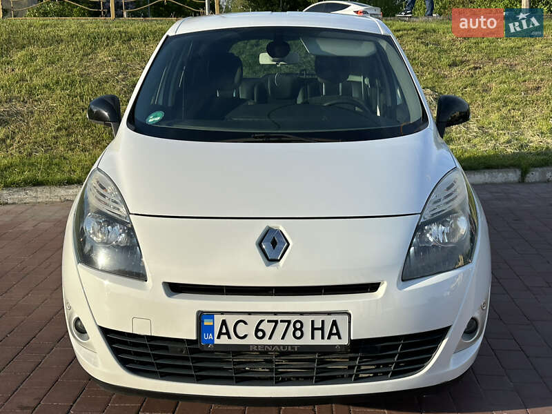 Renault Scenic 2011