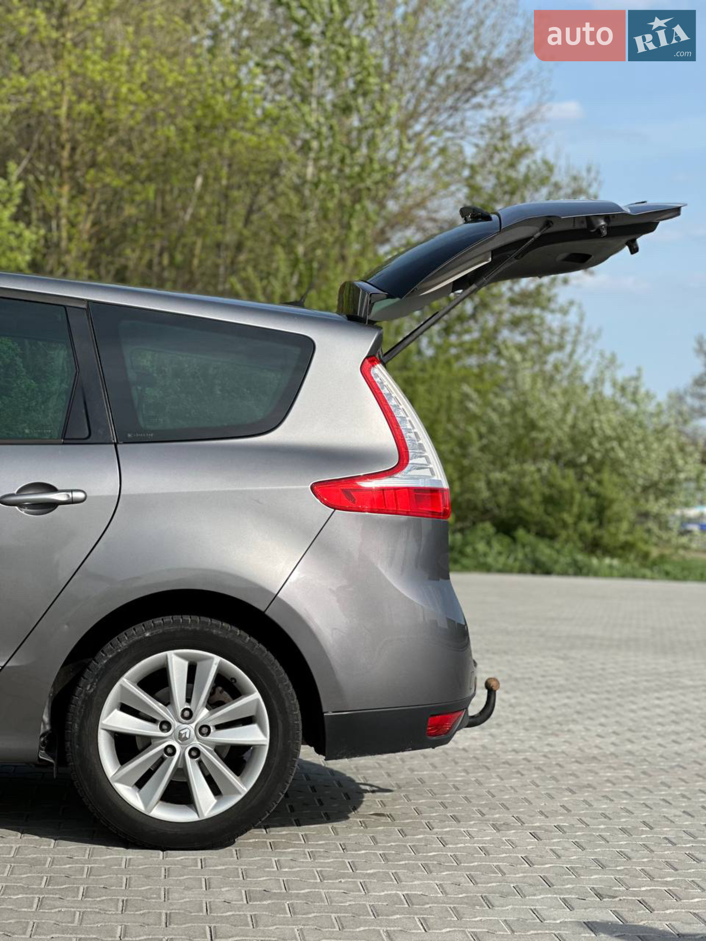 2010 Renault Scenic - мініатюра 4
