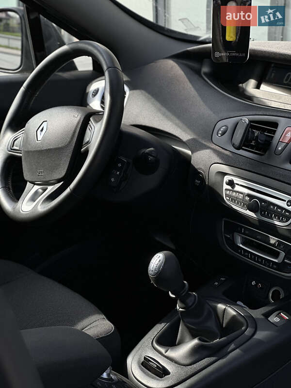 Минивэн Renault Scenic 2010 в Тернополе