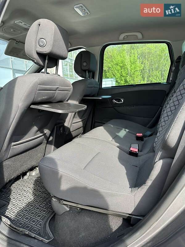 Минивэн Renault Scenic 2010 в Тернополе