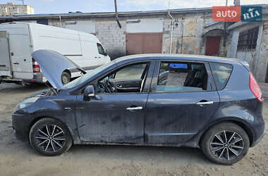 Минивэн Renault Scenic 2011 в Киеве