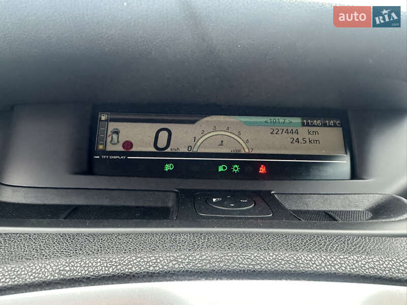 Мінівен Renault Scenic 2009 в Житомирі