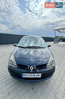 Минивэн Renault Scenic 2009 в 