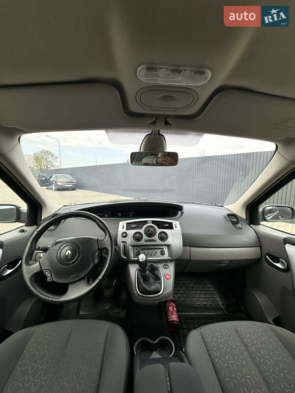 Мінівен Renault Scenic 2009 в Хмельницькому