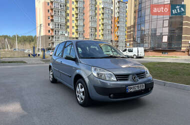 Минивэн Renault Scenic 2005 в 