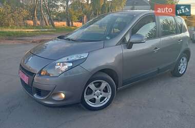 Минивэн Renault Scenic 2009 в Нововолынске