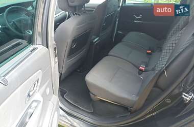 Минивэн Renault Scenic 2010 в 