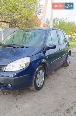 Минивэн Renault Scenic 2006 в Бобровице