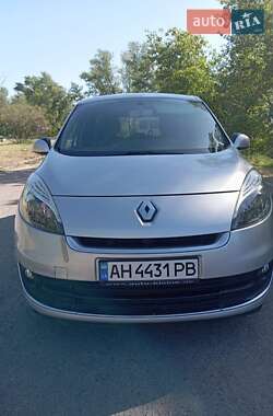 Мінівен Renault Scenic 2012 в 