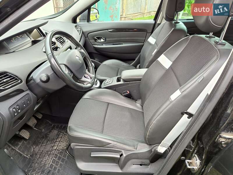 Минивэн Renault Scenic 2013 в Березному