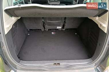 Минивэн Renault Scenic 2013 в 