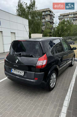 Минивэн Renault Scenic 2004 в 