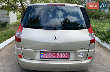Минивэн Renault Scenic 2006 в 