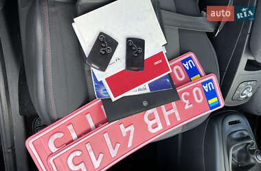 Минивэн Renault Scenic 2012 в 