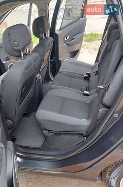 Мінівен Renault Scenic 2010 в 