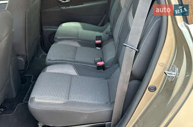 Минивэн Renault Scenic 2013 в 