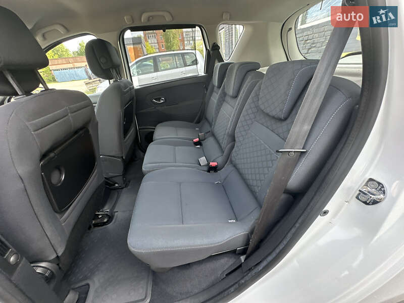 Мінівен Renault Scenic 2010 в Ніжині