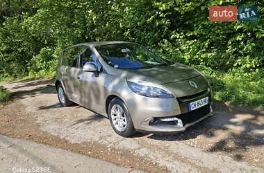 Мінівен Renault Scenic 2012 в 