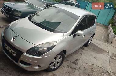 Минивэн Renault Scenic 2009 в Николаеве