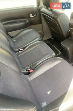Минивэн Renault Scenic 2005 в 