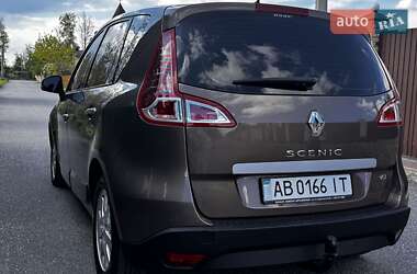 Минивэн Renault Scenic 2010 в 