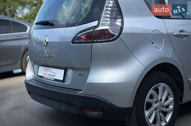Мінівен Renault Scenic 2013 в 