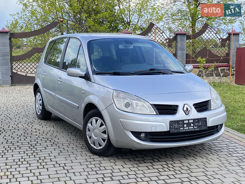 Мінівен Renault Scenic 2007 в Луцьку