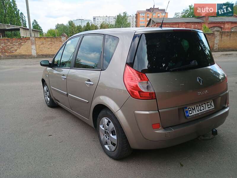 Минивэн Renault Scenic 2009 в Ромнах