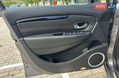 Мінівен Renault Scenic 2011 в 