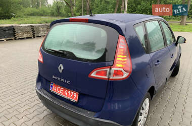 Минивэн Renault Scenic 2009 в 