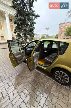 Мінівен Renault Scenic 2004 в 