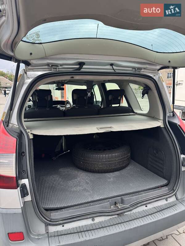 Минивэн Renault Scenic 2007 в Черновцах