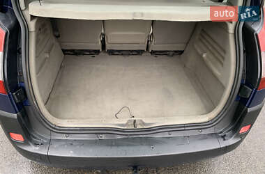 Мінівен Renault Scenic 2004 в  фото 16 Мінівен Renault Scenic 2004 в