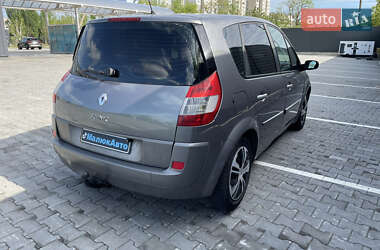 Минивэн Renault Scenic 2005 в 