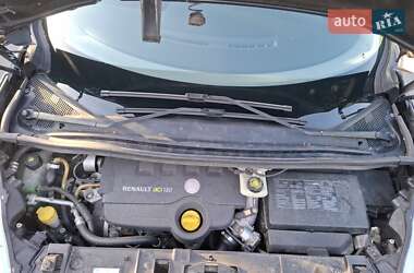 Минивэн Renault Scenic 2010 в 