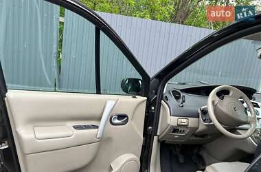 Минивэн Renault Scenic 2005 в 