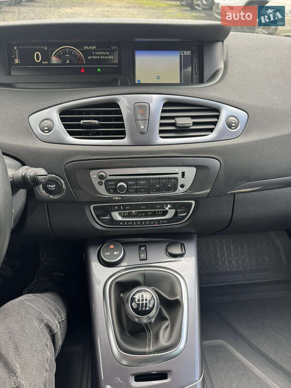Минивэн Renault Scenic 2013 в Луцке