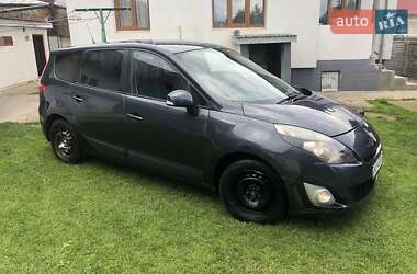 Мінівен Renault Scenic 2010 в 