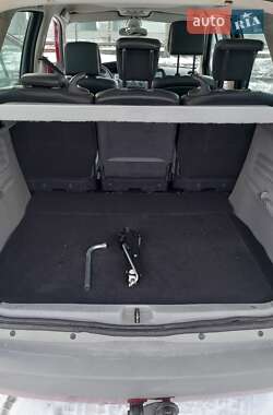 Минивэн Renault Scenic 2006 в 